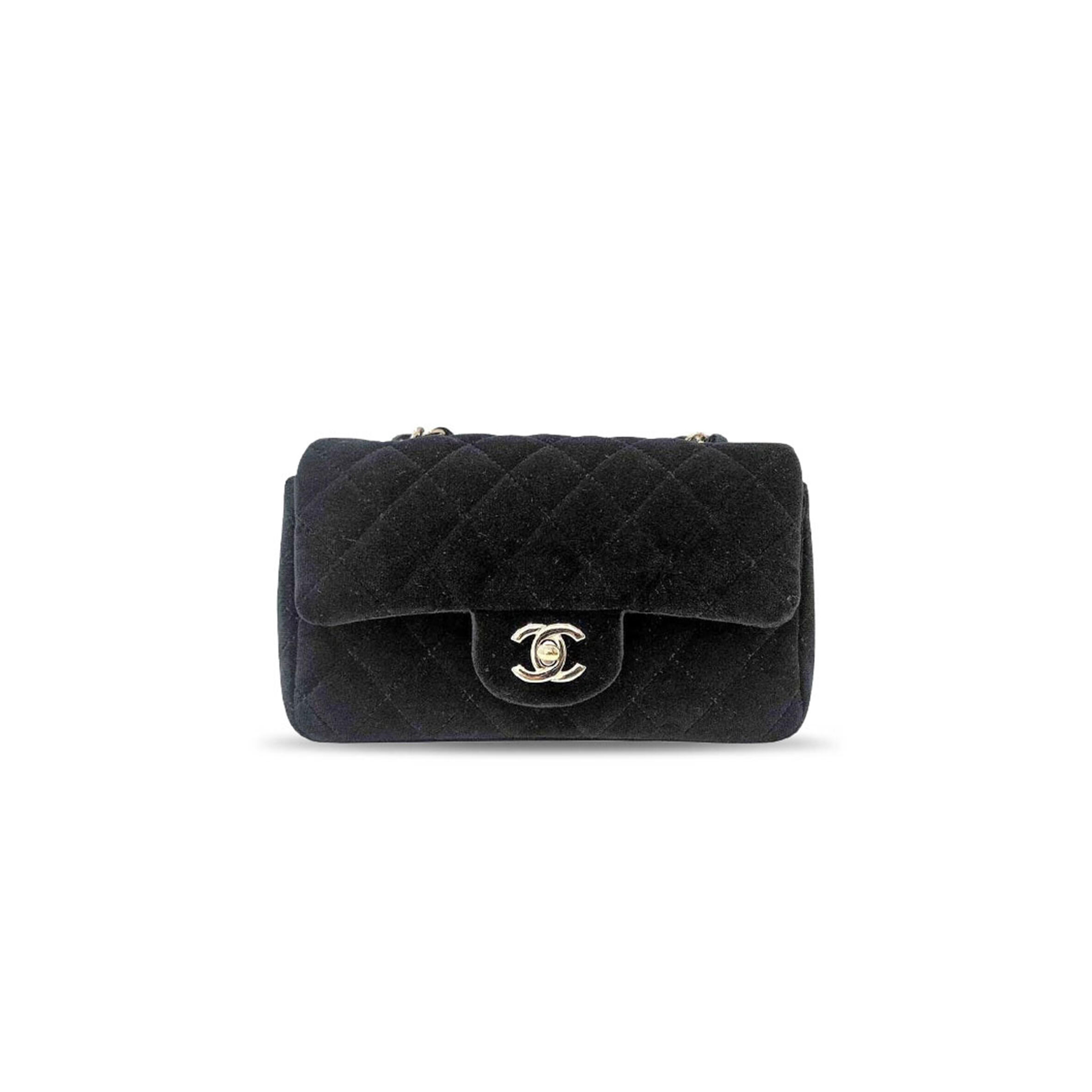 Ch**el velvet new mini crossbody bag (20*12*6.5cm)